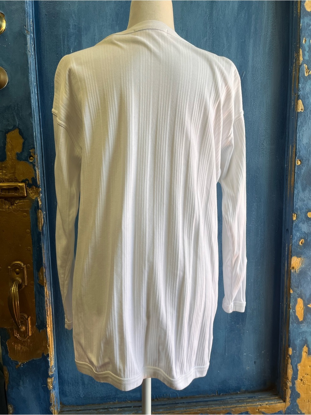 Acer White Ribbed Button-Front Cardigan - Picture 3 of 4